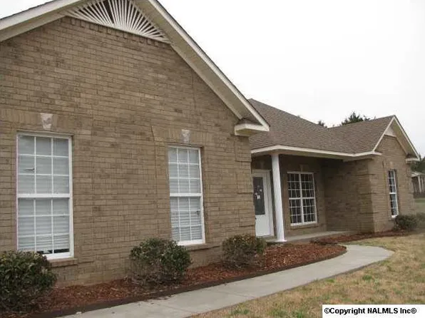 607 Wildwood Way, Somerville, AL 35670