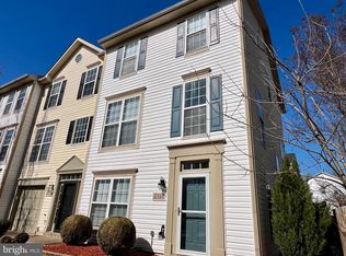 6369 Saint Timothys Ln, Centreville, VA 20121