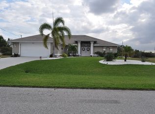 2824 NW 6th St, Cape Coral, FL 33993