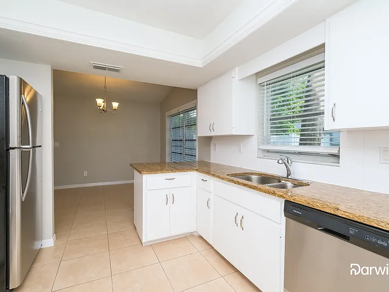 3416 Dunbar Dr — Photo 3