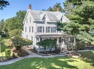 86 W Clarkstown Rd, New City, NY 10956