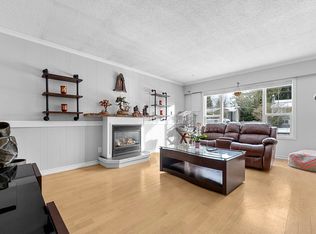 26953 28a Ave, Langley, BC V4W 3A1