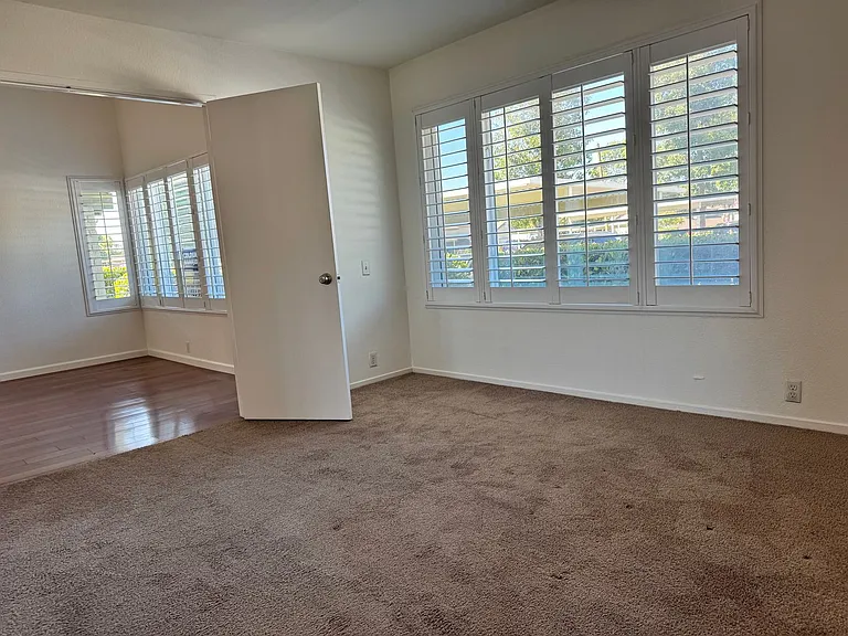 10834 Caravelle Pl — Photo 23