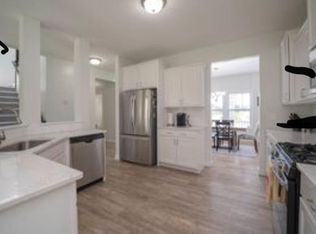 7405 Annandale Dr, Kalamazoo, MI 49009