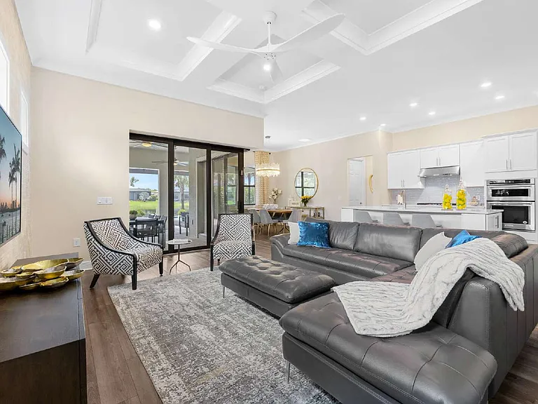 9799 Everglades Dr — Photo 8