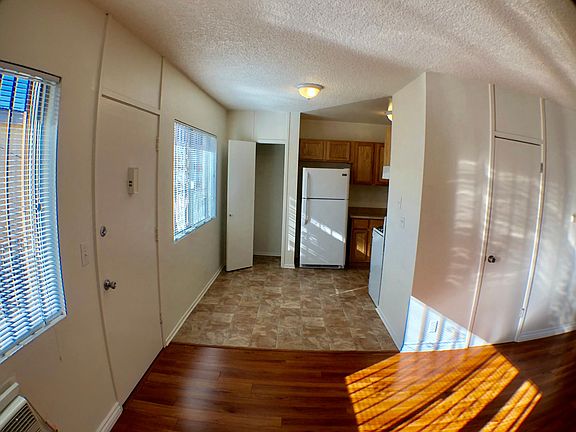 3rd image of 1159 W 36th St