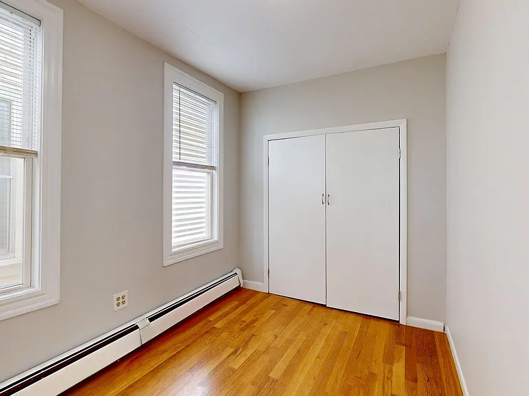 205 Chelsea St #3 — Photo 12