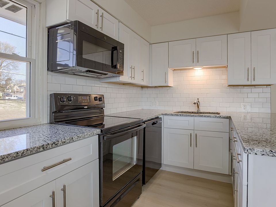 1st image of 1056 S 29th St #5
