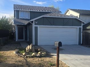 2709 Waterfield Dr, Sparks, NV 89434
