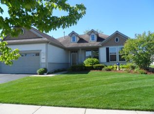 12449 Fox Run Ct, Huntley, IL 60142