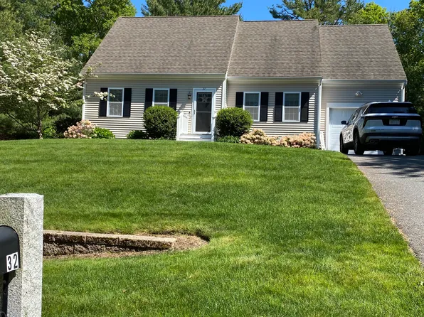 32 Luscombe Ln, Sandwich, MA 02563