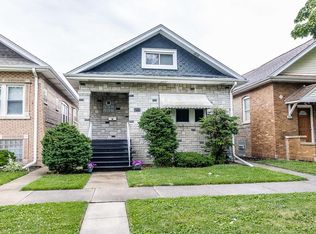 2717 Wesley Ave, Berwyn, IL 60402
