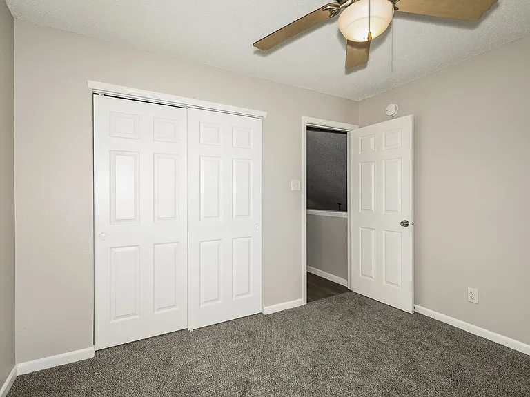 1178 Kenwood Dr — Photo 15