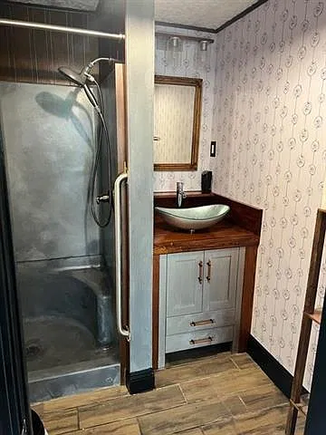 1 bed, 1.0 bath, 800 sqft, $1,400 — Photo 3