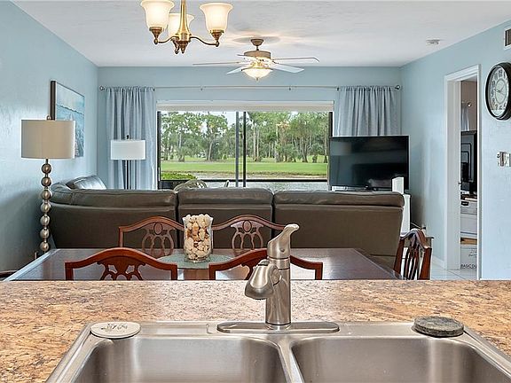 4th image of 400 Fox Haven DR #4108