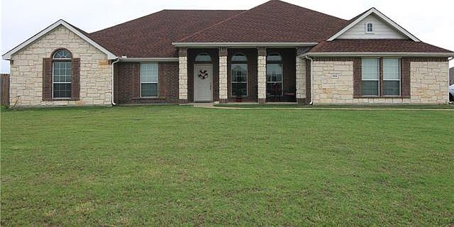 1st image of 305 Cimarron Meadows Dr