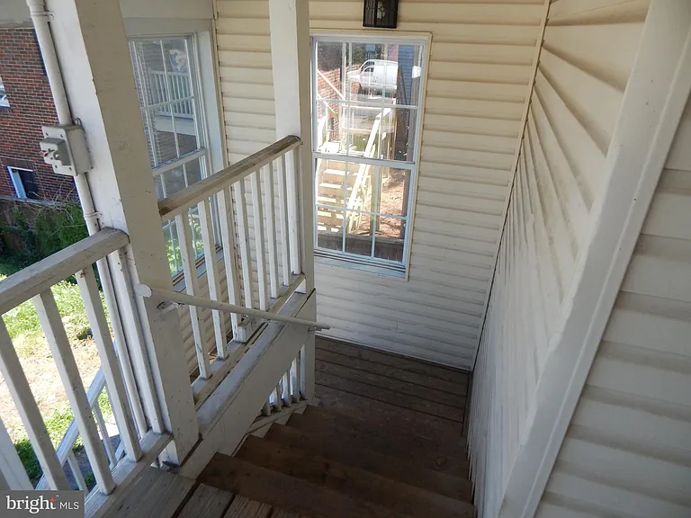 507 W John St #C — Photo 17