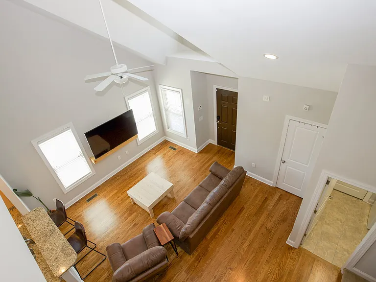 133 Cypress Cir — Photo 29