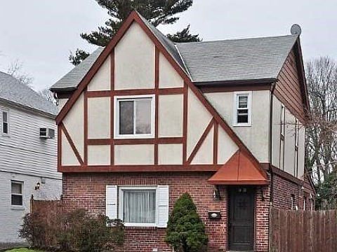2nd image of 7924 208th St