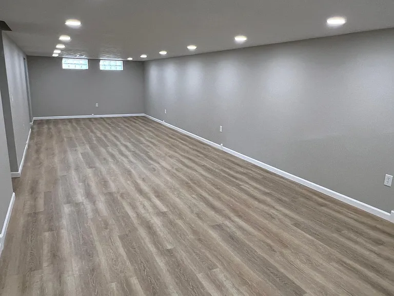7326 Dell Haven Dr — Photo 18