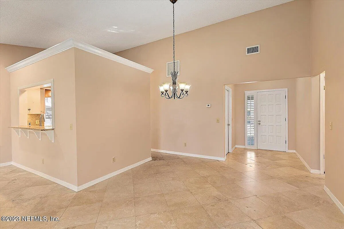 2 bed, 2.0 bath, 1263 sqft, $2,900 — Photo 3