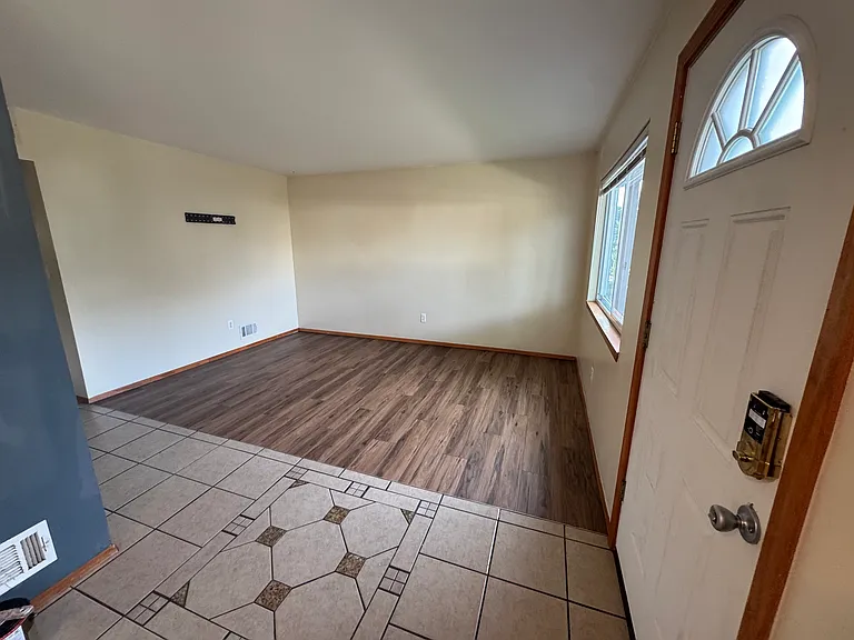 2180 Hamata St — Photo 2
