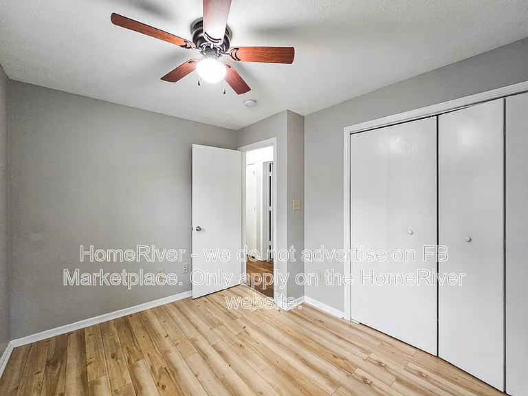 2606 E 56th St — Photo 13