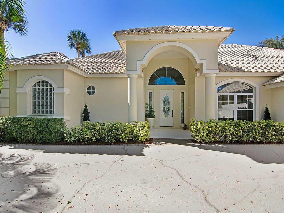 1st image of 340 Hammock Shore Dr