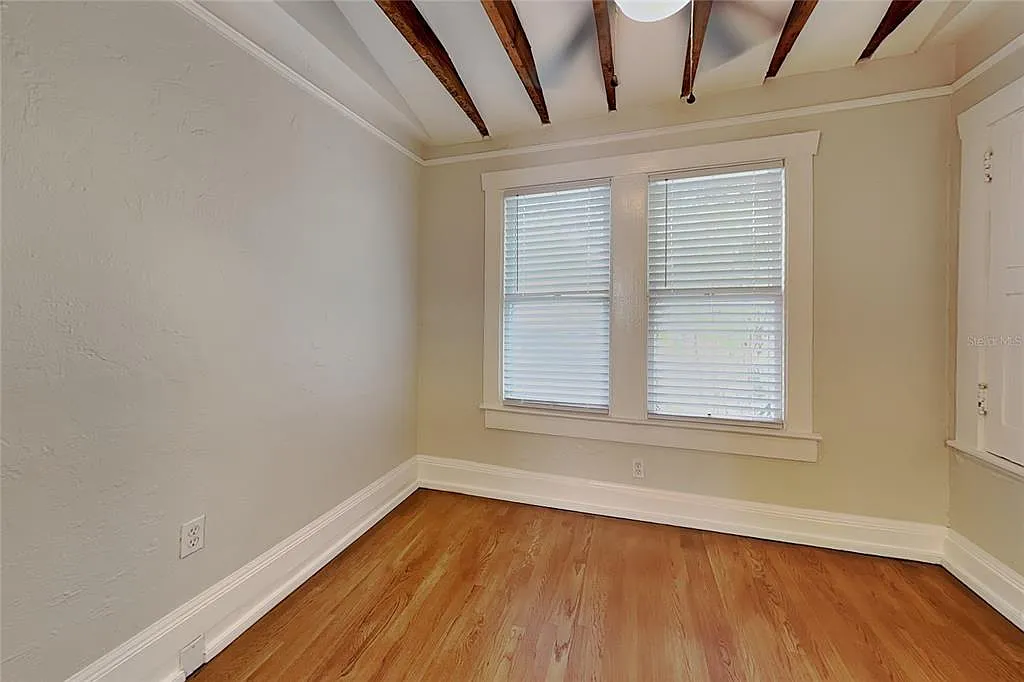 2 bed, 1.0 bath, 641 sqft, $2,145 — Photo 2