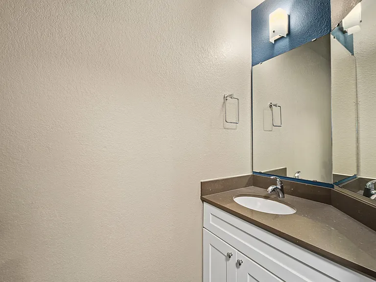 The Row Townhomes — Photo 14