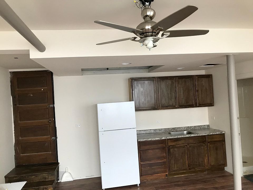1st image of 3044 N Laramie Ave