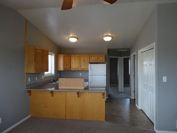 4th image of 2490 Pumice Dr #4