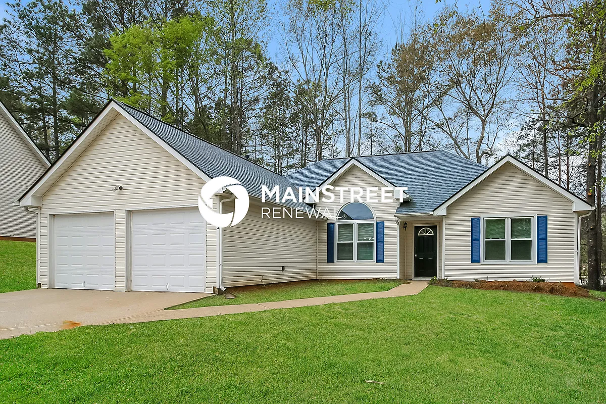 Front View - 220 Windscape Dr