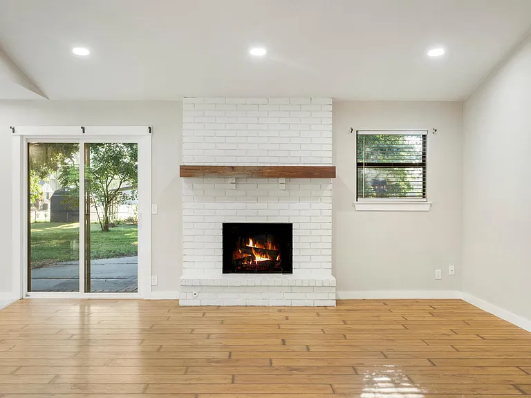 1811 S 148th West Ave — Photo 8