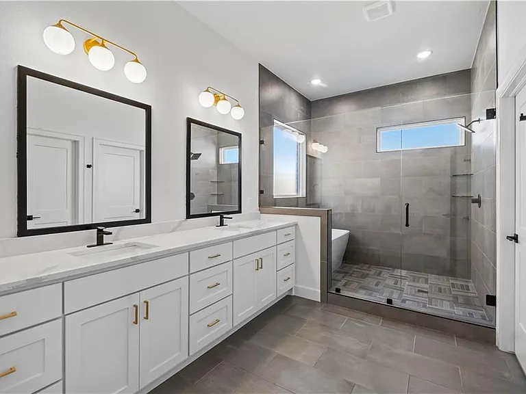 1810 Peacock Rd — Photo 14