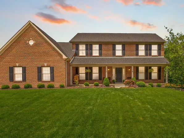 5955 Windward Ct, Lewis Center, OH 43035