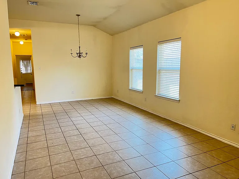 850 Mirabell Ct #850 — Photo 7