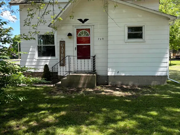 709 Division St, Big Rapids, MI 49307
