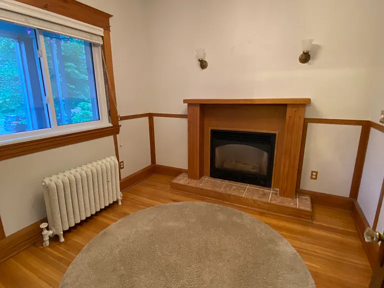 130 Home St — Photo 6