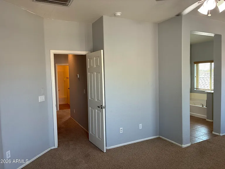 928 E Randy St — Photo 26