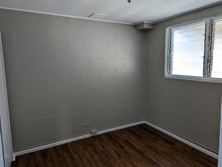 606 Isenberg St #D — Photo 7
