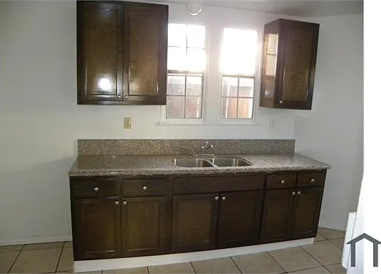 Studio, 550 sqft, $1,650 — Photo 3