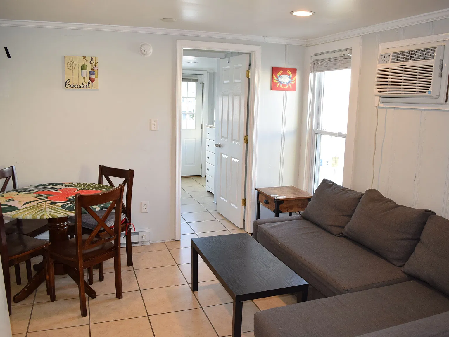 404 Saint Louis Ave — Photo 2