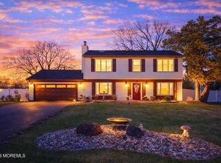 19 Plymouth Lane, Manalapan, NJ 07726