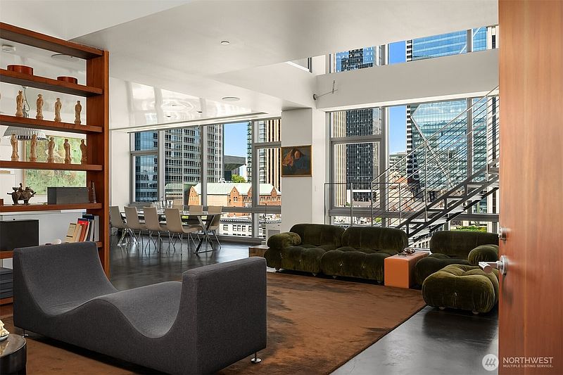3rd image of 715 2nd Avenue #1505