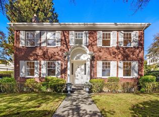 4316 NE 33rd St, Seattle, WA 98105