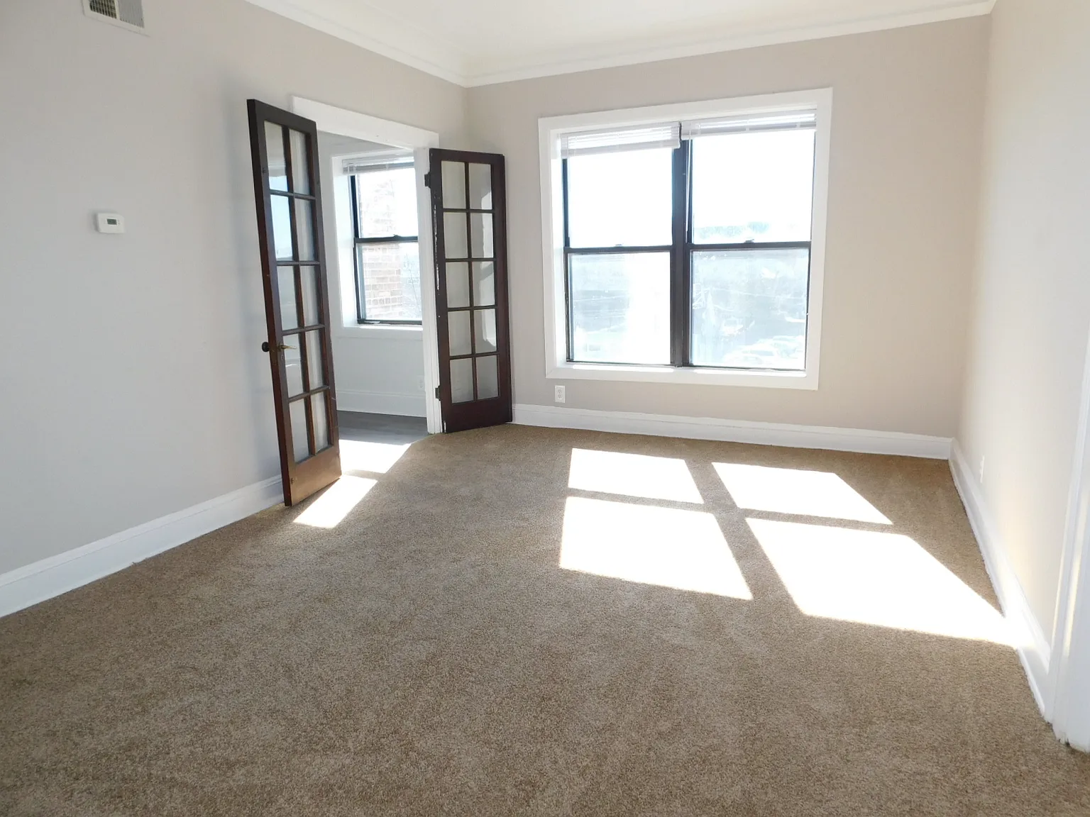 Studio, 425 sqft, $1,425 — Photo 2