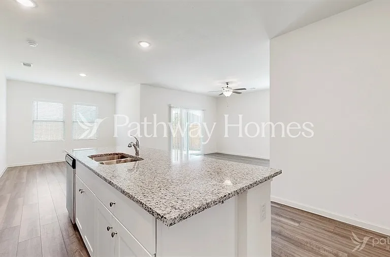 1408 Ancer Way — Photo 7