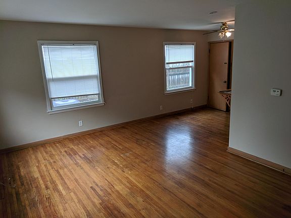 4th image of 1414 Hawthorne Dr