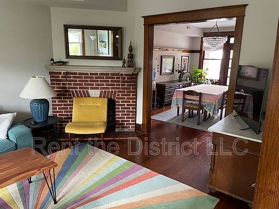 5th image of 4215 7th St NW